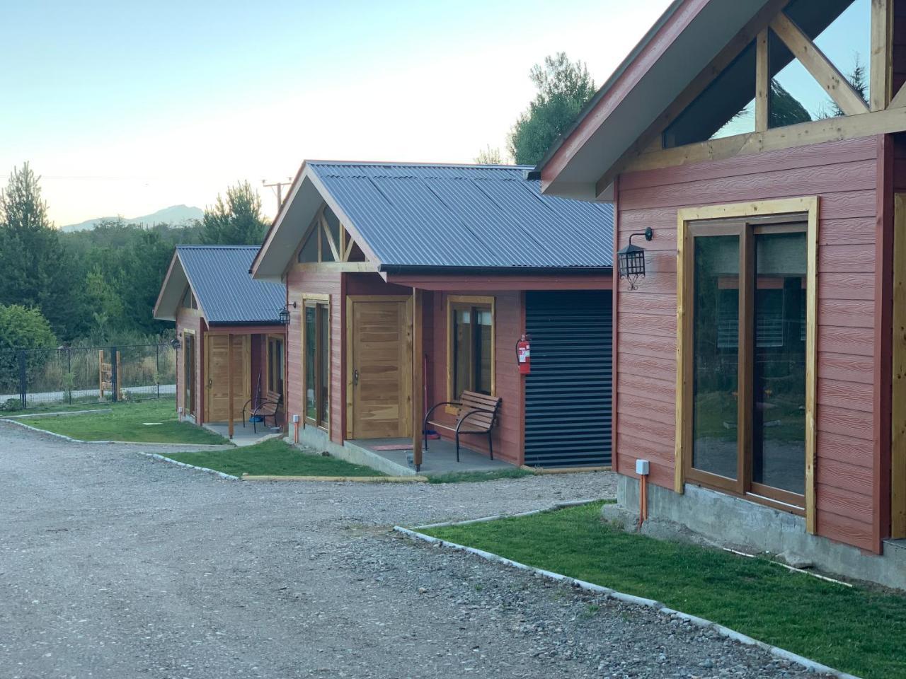 Cabanas Cerro Huemules Coyhaique Exterior photo